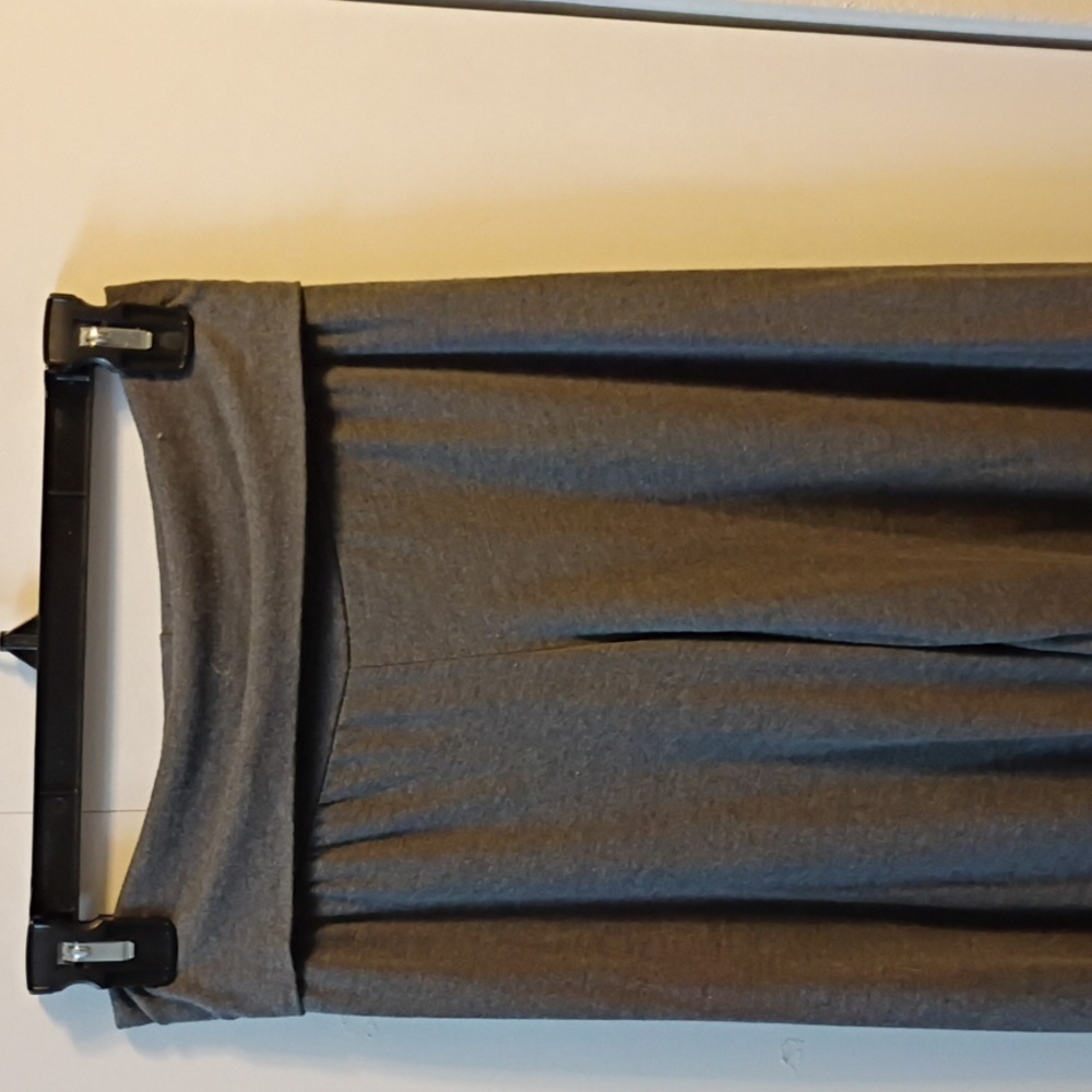 Flowy Gray Women's Wide-Leg Pants - Picture 2 of 4